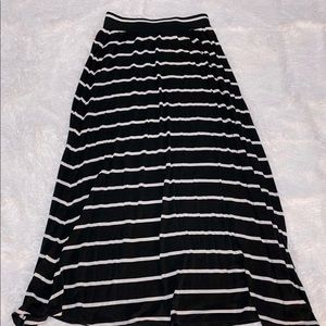 Cherokee Black and White Striped Skirt Midi Maxi
